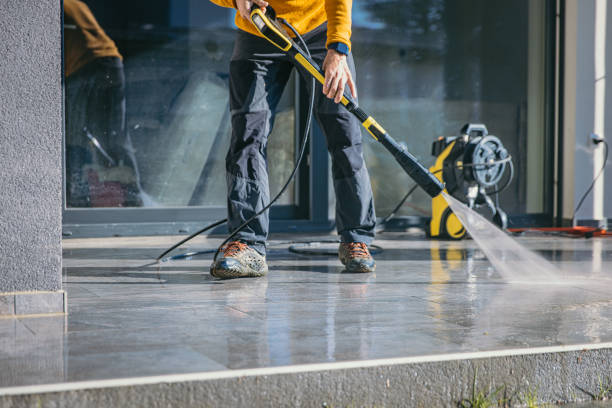 Best Garage Pressure Washing  in Gervais, OR